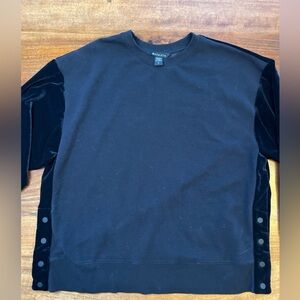 Athleta Women’s Black Velour/Cotton Tunic Sweater Large